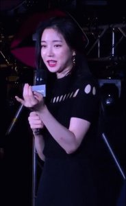 ​初恋团体Apink门面大变脸？整容，圈内人绕不过的坑