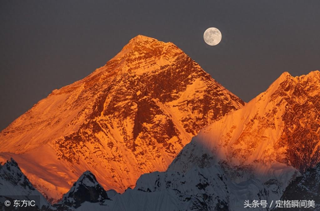 千米高空航拍的世界第一高峰珠穆朗玛峰6张图 每一张图都像仙境