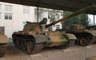 ​铁血军事 中国69式坦克名扬世界，采用100毫米口径滑膛炮