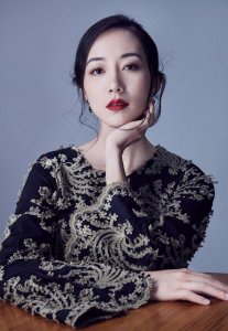 ​曾怒怼移动，手撕微软，今控诉携程捆绑消费，她就是这样的韩雪！