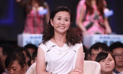 ​《非诚勿扰》黄菡7年后翻身，惊艳全场！