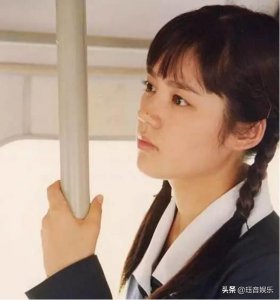 ​“双宋夫妇”终成过去式，同期的她结婚后仿佛冻龄越活越美