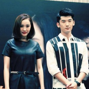 ​刘芮麟发文承认已与代斯分手，私生活混乱被实锤！堪比刘阳