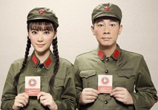 看陈小春采儿结婚照就知道小小春为什么这么萌了！尤其最后一张！