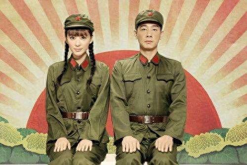 看陈小春采儿结婚照就知道小小春为什么这么萌了！尤其最后一张！