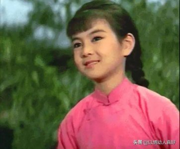 ​谢玲玲8岁获金鸡奖，生5胎遭王祖贤插足，特别女人为她争到4亿