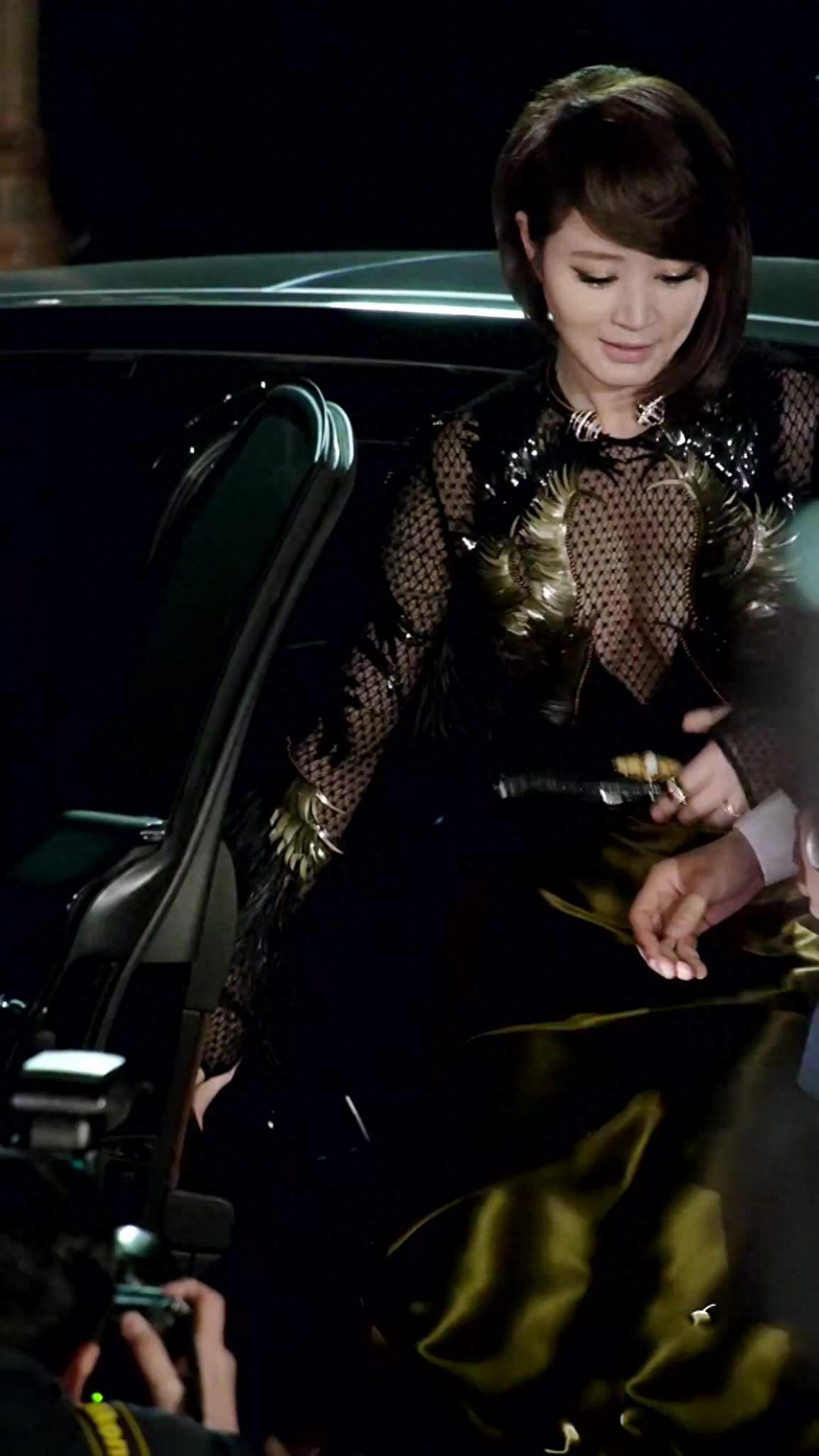 韩国性感女星金惠秀
