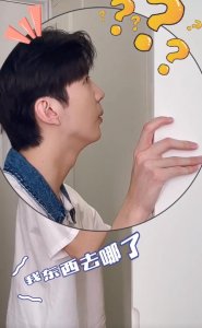 ​洪欣22岁儿子出道营业！五官帅气不输莫少聪，妹妹在旁拍照感情好