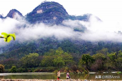 ​小说推荐：一朝穿越，穿成了六十年代的小婴儿