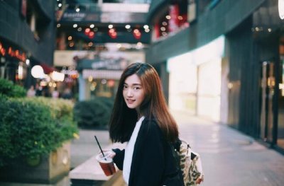 ​侯佩杉家庭背景 长相很有气质有个性受人喜欢