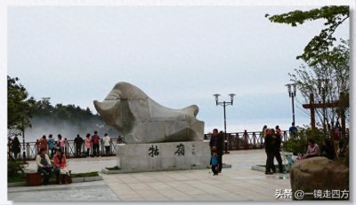 ​庐山上闻名遐迩的商街—牯岭街，你知道“牯岭”名称怎么来的吗？