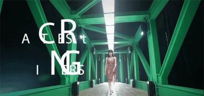 ​黄龄的“搔首弄姿”，却是很多男生喜欢的