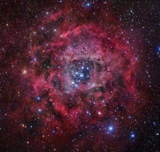 ​研究发现：太阳系正被一团星云包裹，直径大约1000光年