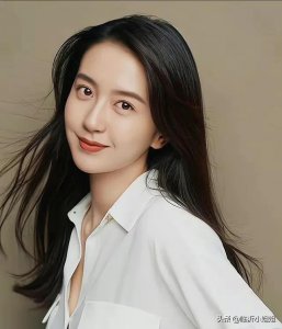 ​许龄月，清新脱俗的绝美女神！性感妩媚的身姿，让人着迷