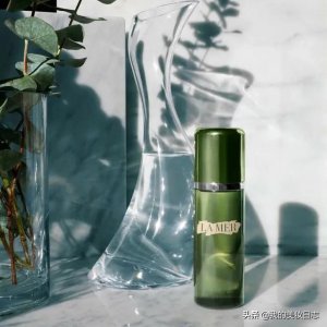 ​海蓝之谜精粹水适合什么肤质，超详细的解读来了