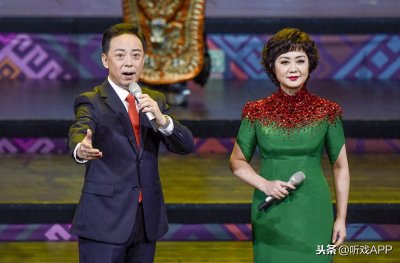 ​于魁智与李胜素，共献交响京剧《英雄梦想》