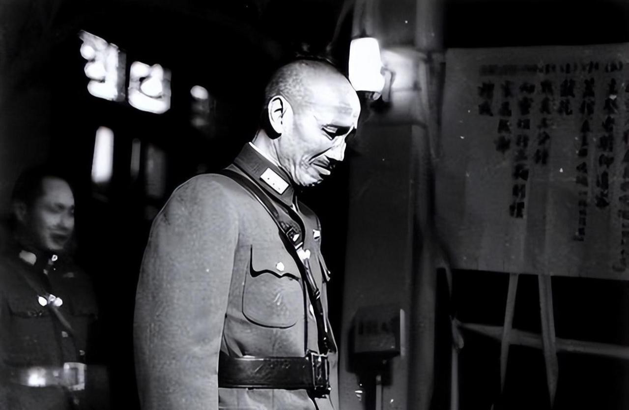 蒋介石简介（蒋介石生平及主要事迹）-