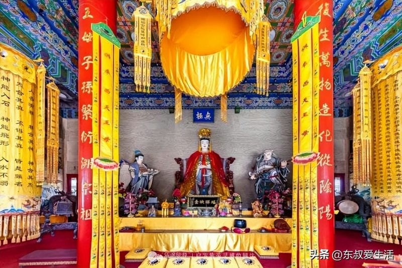王母娘娘玉皇大帝是夫妻吗（玉皇大帝真正的妻子是谁）