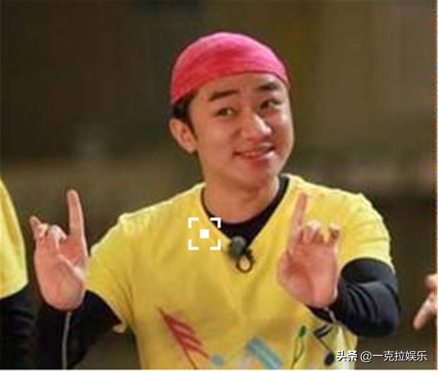 王祖蓝和李亚男是怎么认识的（李亚男为什么看上王祖蓝）