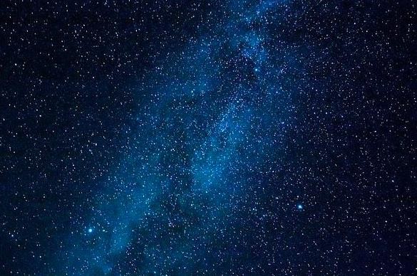 迢迢牵牛星本诗借什么的传说（迢迢牵牛星选自哪里）