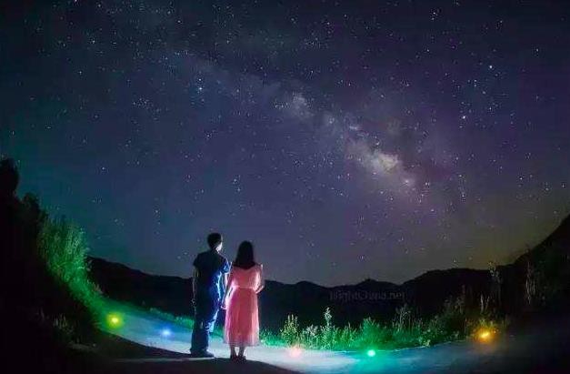 迢迢牵牛星本诗借什么的传说（迢迢牵牛星选自哪里）