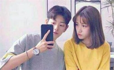 ​和女生聊天她回复很少是不是没戏？该怎么办？
