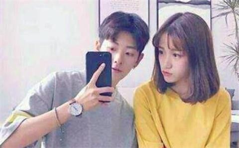 和女生聊天她回复很少是不是没戏？该怎么办？第1张
