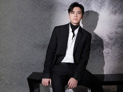 ​李易峰澄清文拉垮一整个内娱！「声明从此不可信」辟谣变笑话