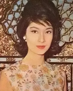 ​“上海名媛”郑念：42岁丧夫，52岁女儿自杀，她健康的活到94岁
