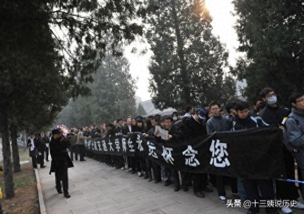 钱学森罕见照：真正的民族脊梁，图6令人无比感动，图9是他儿子