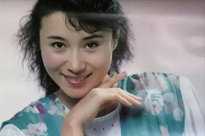 ​“牧羊女”丁岚：一路走来不易，曾自毁前程弃中国国籍，无儿无女