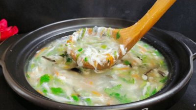 ​三丝银鱼羹：滋补特鲜美，保持每周来一碗，只一口就让人忘不了