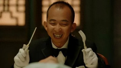 ​巨兴茂：9岁出道，却因为长得太丑跑20多年龙套，如今成导演