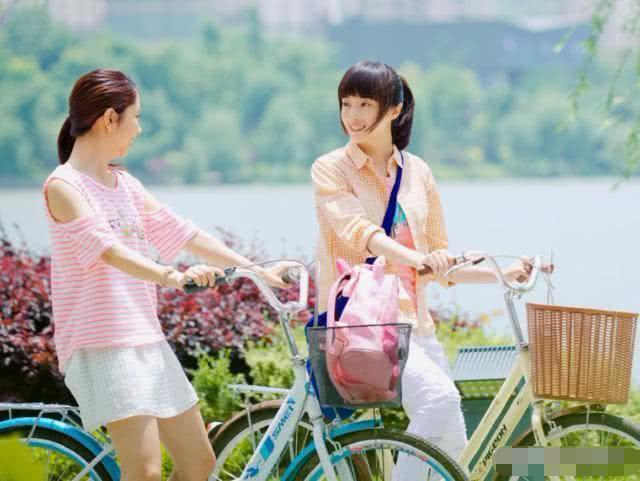 《旋风少女》中，认出了白敬亭吴磊，但是你认出邢菲了吗？