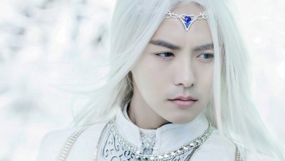 ​马天宇《幻城》樱空释剧照，美cry一大片