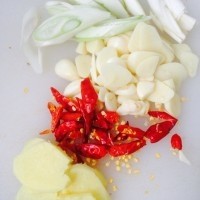 特色菜，爆炒牛蛙，饭店都很少有的菜，学会它，在家想吃就吃