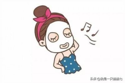 ​女生下巴长痘是为什么(女性长期下巴长痘痘的原因)