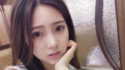​女生说很感动说明什么？摸准她对你的心