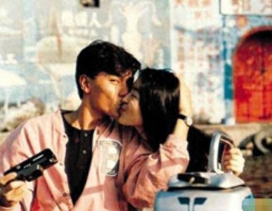 ​2003年喻可欣曝“初夜”：刘德华那方面的表现，让我快乐得不得了