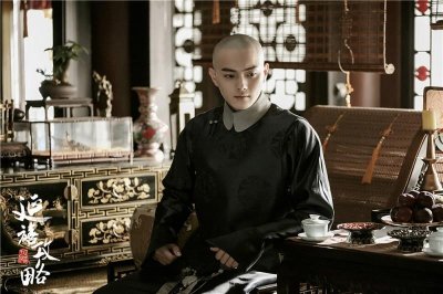 ​《延禧攻略》许凯：傅恒就是个“傻白甜少爷”