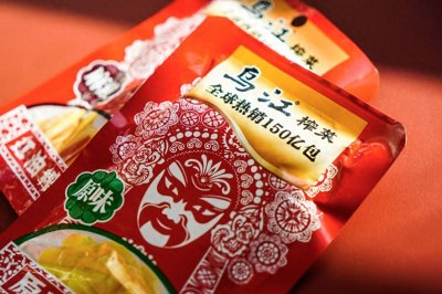 ​13年涨价13次，频率猛过茅台，“榨菜刺客”让打工人直呼：吃不起