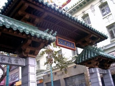 ​走进真实的旧金山唐人街，讲述那些可歌可泣的，“英雄地英雄泪”