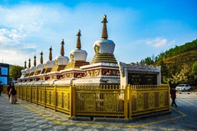 ​【西宁十大必游景点】探秘高原明珠，感受青藏高原的独特魅力