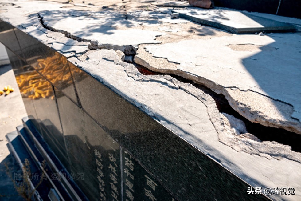 河北廊坊：霸州有个胜芳古镇，古镇有座纪念碑，寂寂无名籍籍无名