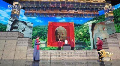 ​从张国立在春晚节目中的精彩讲述，聊聊综艺节目主持人应有的素质