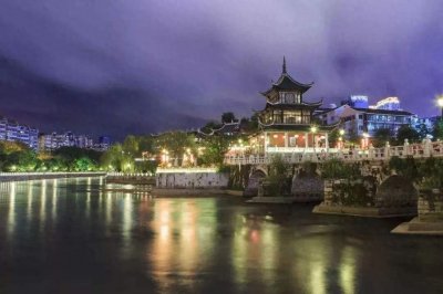 ​盘点“贵阳三剑客”，都是贵州中学的佼佼者