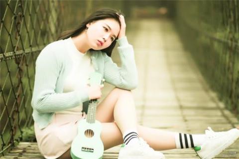 根据女生的喜好开场