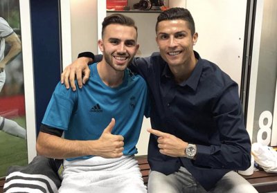 ​C罗上手超奢腕表恒宝BIG BANG系列，价格昭示高贵身份