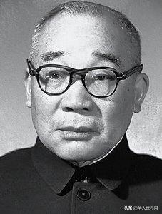 ​「历史上的今天」经济学泰斗、人口学第一人马寅初