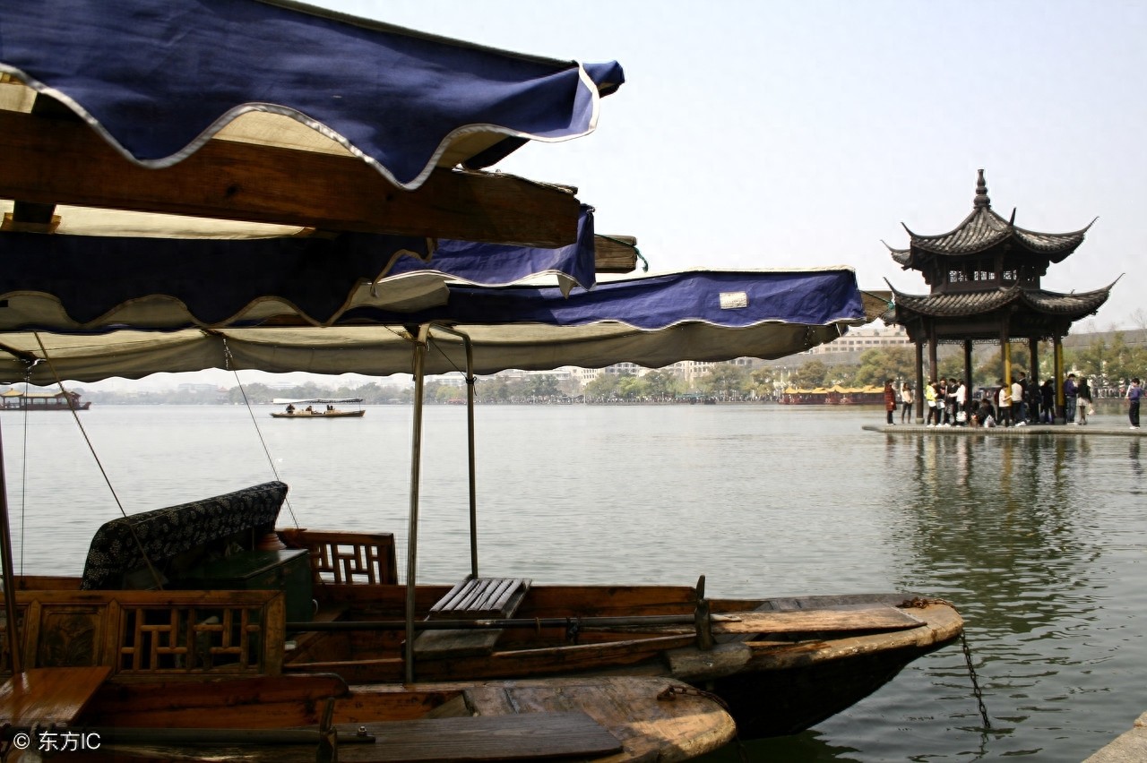 带你看看杭州西湖的“网红亭子”集贤亭